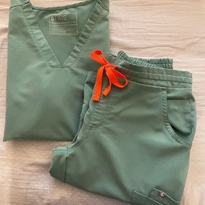 Figs Scrub Set - Jade color